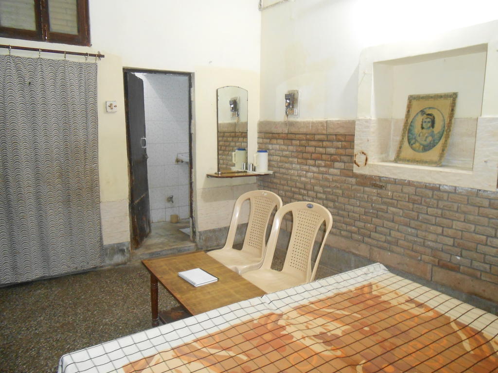 Gaurav Guest House Mathura Εξωτερικό φωτογραφία