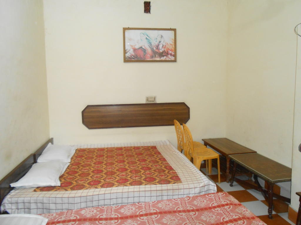 Gaurav Guest House Mathura Εξωτερικό φωτογραφία